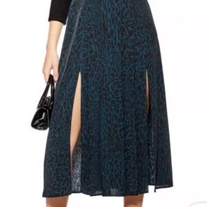 TopShop Dark Green Cheetah Print Midi skirt